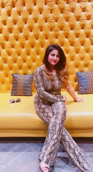  call girls service in Vadodra